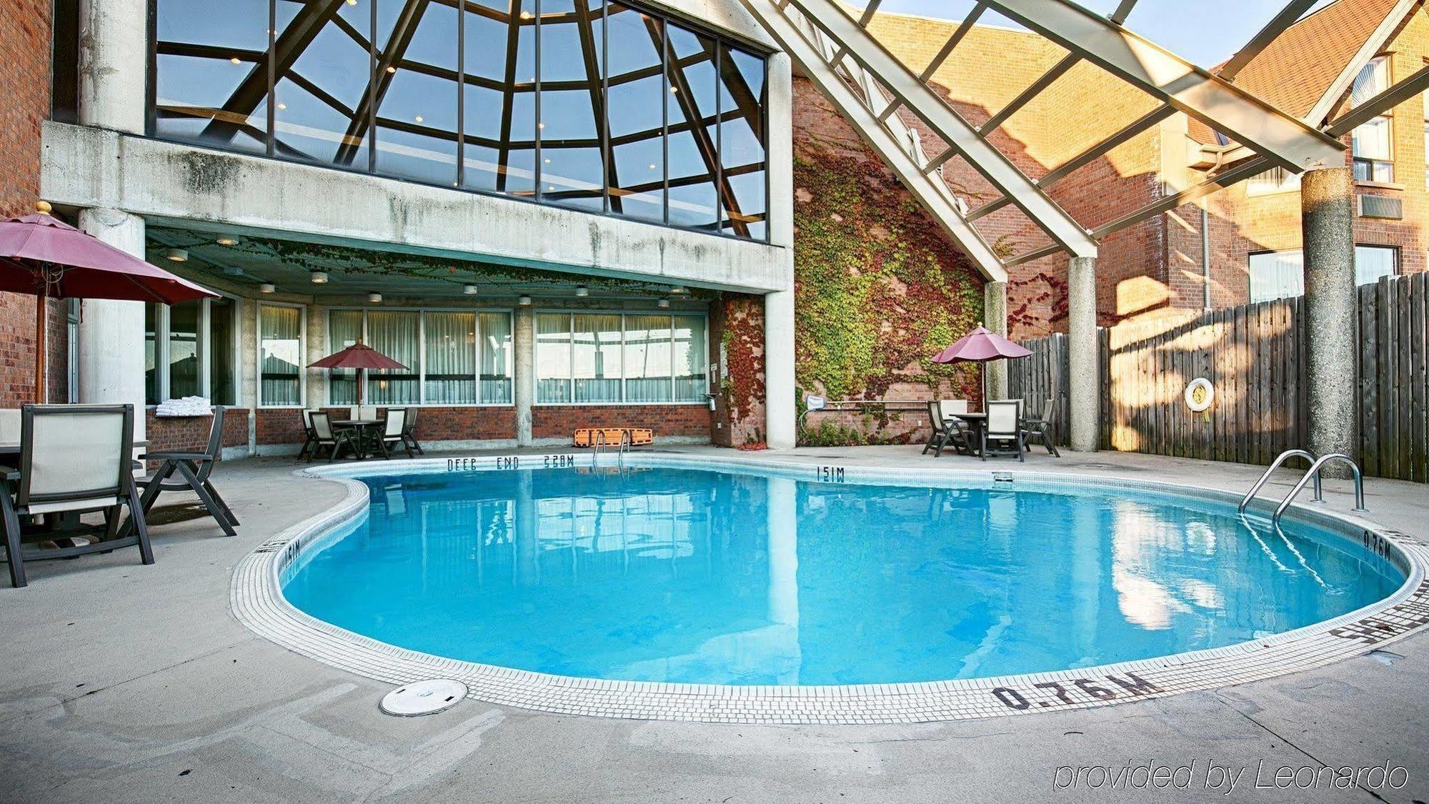 Royal Brock Hotel 圭尔夫 外观 照片